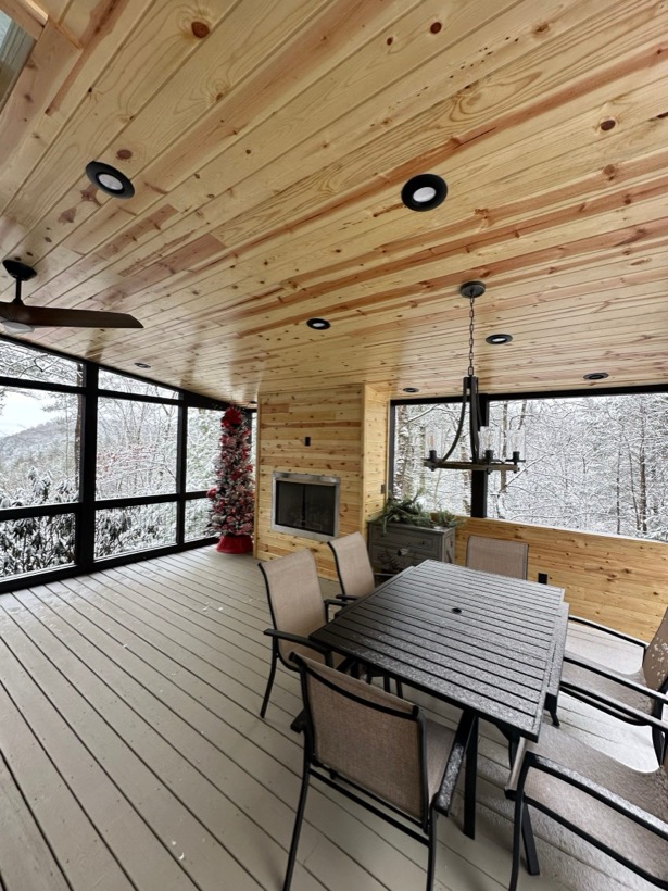 Screened Porch built by Mountain Fence & Deck in Western North Carolina