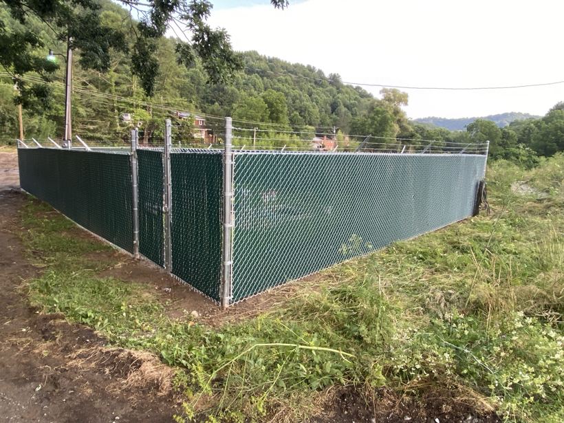 Commercial Fencing by Mountain Fence and Deck